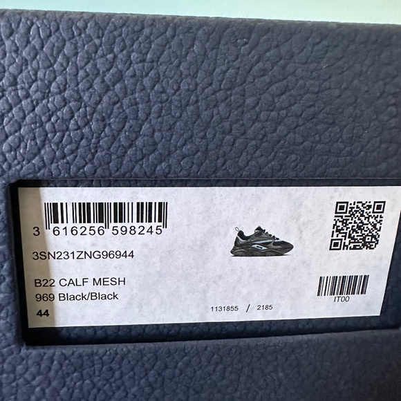 Men DIOR  shoes - Picture 1 of 3